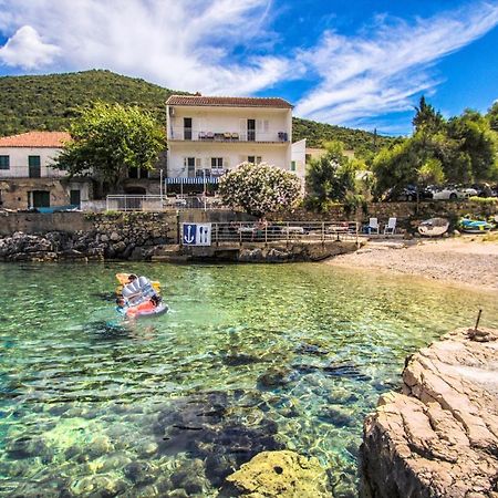 Apartments By The Sea Cove Zarace - Gdinj, Hvar - 2047 מראה חיצוני תמונה