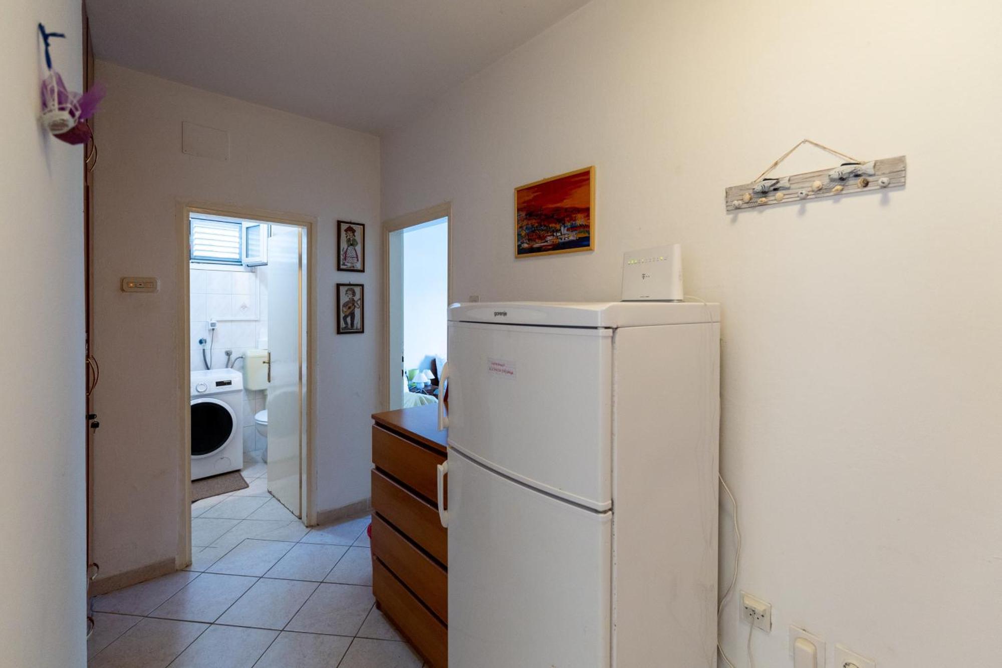 Apartments By The Sea Cove Zarace - Gdinj, Hvar - 2047 מראה חיצוני תמונה